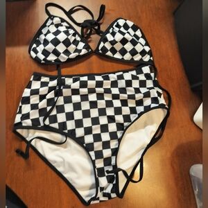 SHEIN Black and White Bikini with Ring Detail